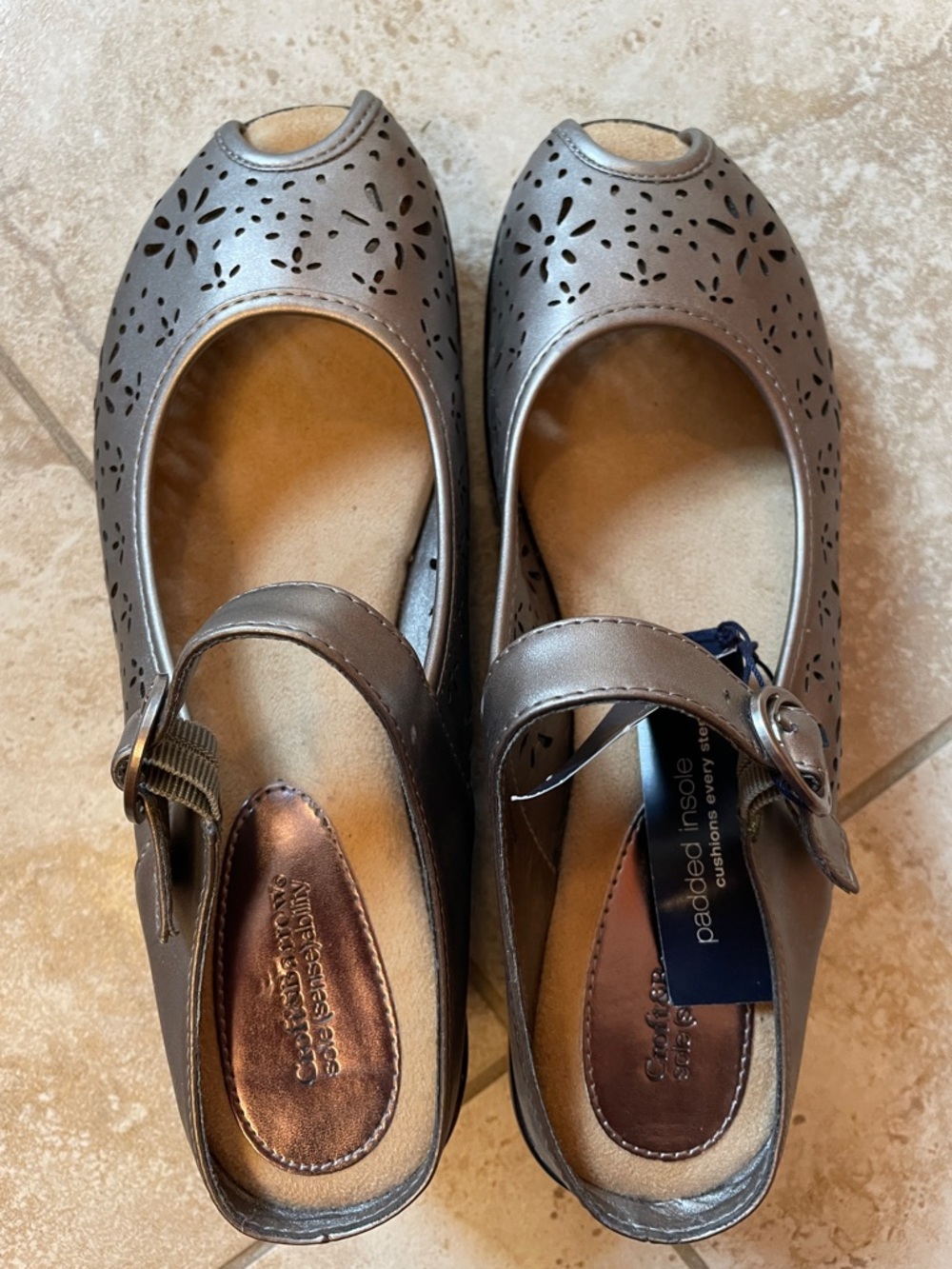 New Croft and Barrow Metallic Pewter Mary Jane shoes with Floral Laser-Cut